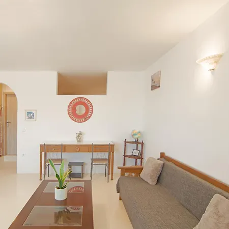 アパートホテル Spilia Mykonos - Free Car Included - Tour And Wine Tasting In Mykonian Estate アグラリ