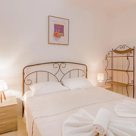 Spilia Mykonos Aparthotel