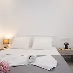 Spilia Mykonos Apartahotel