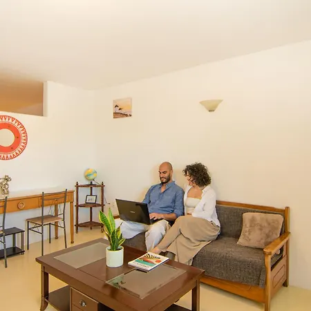아파트호텔 Spilia Mykonos - Free Car Included - Tour And Wine Tasting In Mykonian Estate 애그라리